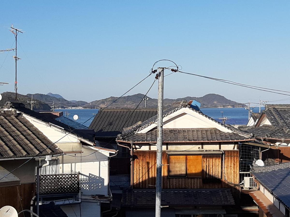 Guesthouse Kume Imabari Railway Station Kültér fotó
